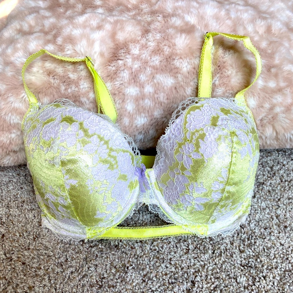 32DDD Victoria’s Secret Dream Angels Demi bra
